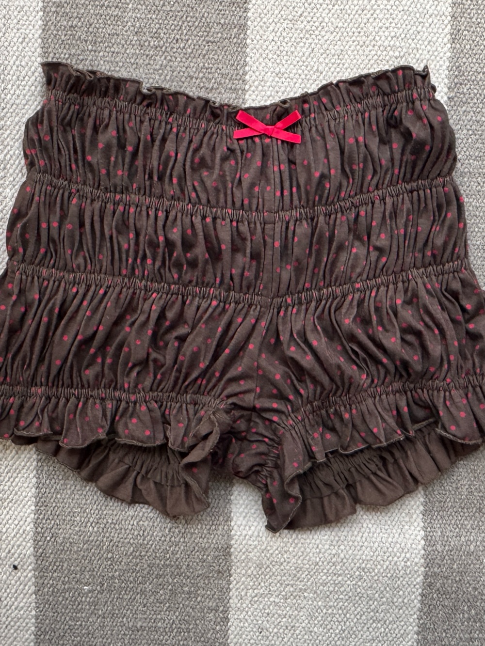 With Jean Brown Smocked Crop short Dot Detail